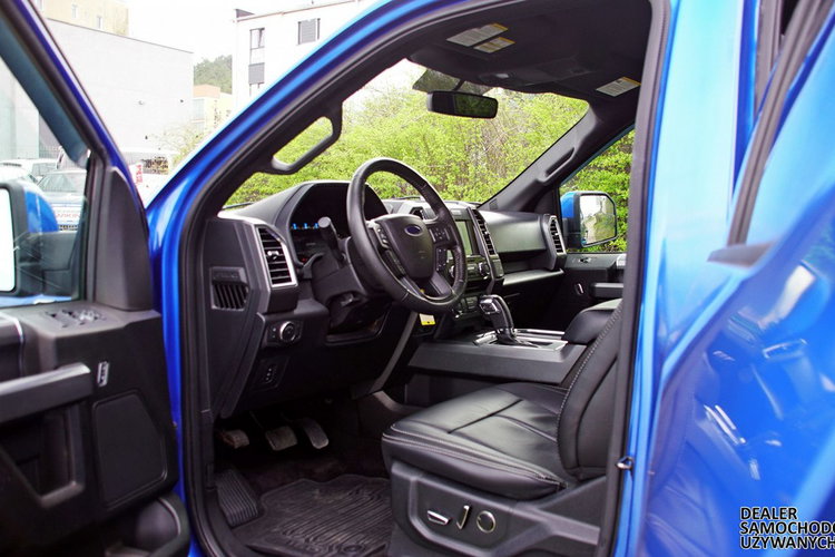 Ford F150 XLT 5.0 V8 395 KM Skóry El. fotele Kam cof. Podgrz fotele Czarny sufit zdjęcie 14