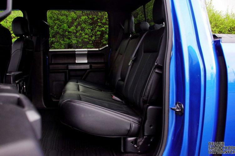 Ford F150 XLT 5.0 V8 395 KM Skóry El. fotele Kam cof. Podgrz fotele Czarny sufit zdjęcie 17