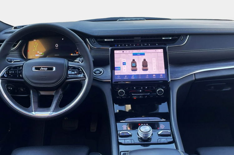 Jeep Grand Cherokee Overland PlugIn Wentyle Masaże Panorama Pneumat zdjęcie 10