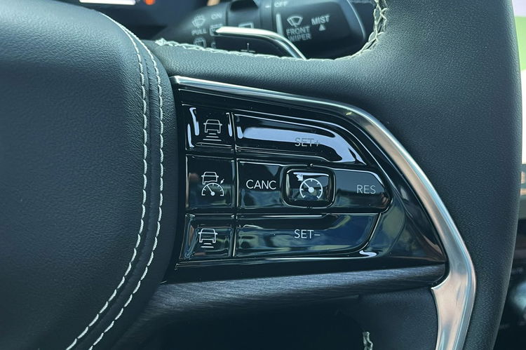 Jeep Grand Cherokee Overland PlugIn Wentyle Masaże Panorama Pneumat zdjęcie 15