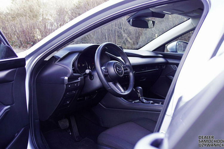 Mazda 3 2.0 SkyActive-G 120KM Navi Automat zdjęcie 14