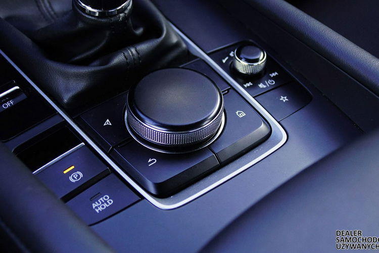 Mazda 3 2.0 SkyActive-G 120KM Navi Automat zdjęcie 28