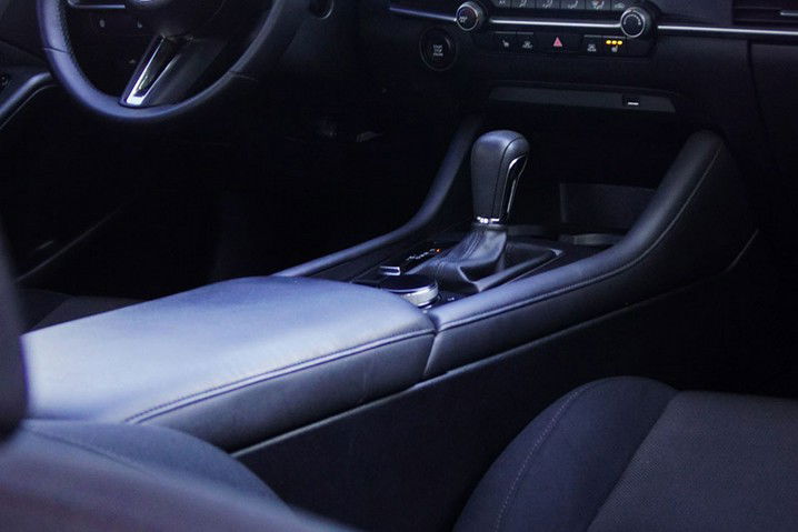 Mazda 3 2.0 SkyActive-G 120KM Navi Automat zdjęcie 36