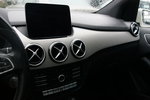 Mercedes B 250 4Matic Aut. Skóra Kamera El.fotele + pamięć Ledy Navi PL Czarny sufit zdjęcie 13