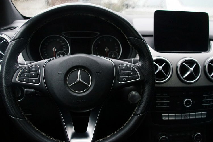 Mercedes B 250 4Matic Aut. Skóra Panorama Kamera - Raty Zamiana Gwarancja zdjęcie 9