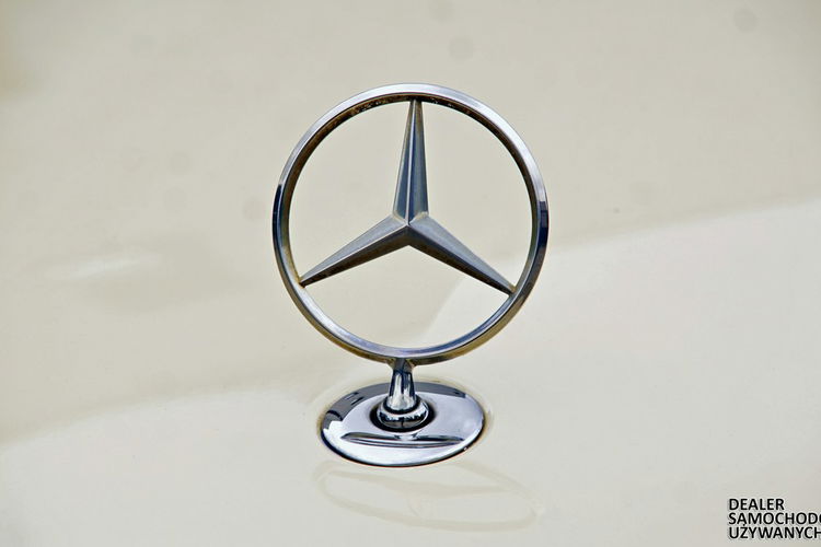 Mercedes E 200 CDI T BlueEfficiency 7-osobowy RATY ZAMIANA zdjęcie 42