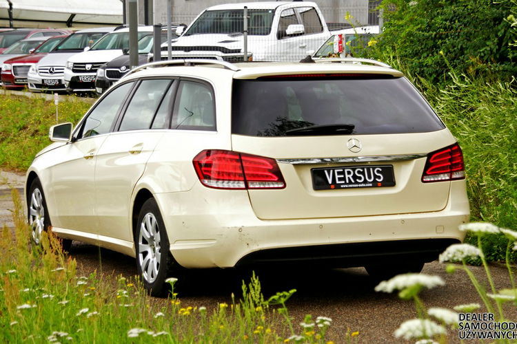 Mercedes E 200 CDI T BlueEfficiency 7-osobowy RATY ZAMIANA zdjęcie 6