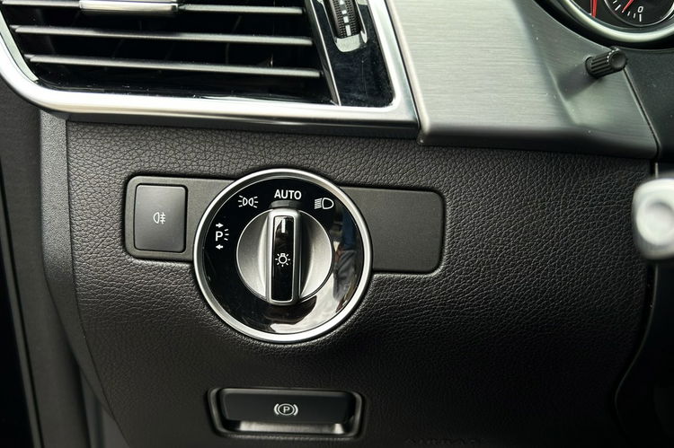 Mercedes GLE 350 Salon PL FV23% Pneumat Dociągi El.klapa El.fotele Bi xenon Kamera cof zdjęcie 13