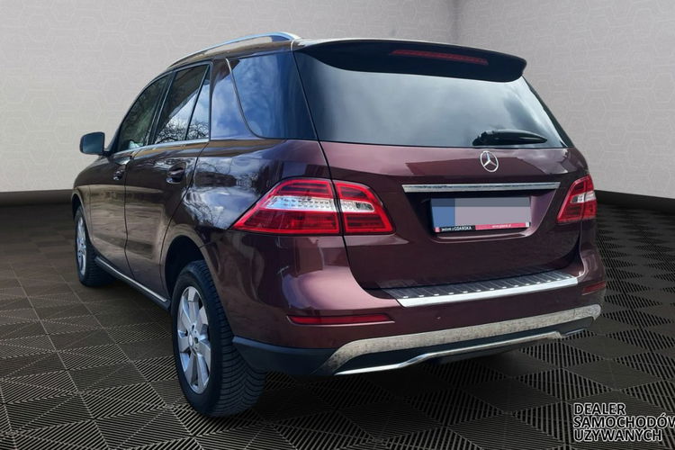 Mercedes ML 350 Salon PL Jasne skóry Pneumat El.klapa El.fotele Bi xenon + led zdjęcie 6