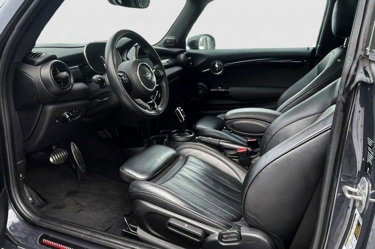 MINI John Cooper Works 231KM/Panorama/HUD/Skóry/Navi/Grzane fotele/HarmanK/VirtualCockpit zdjęcie 7