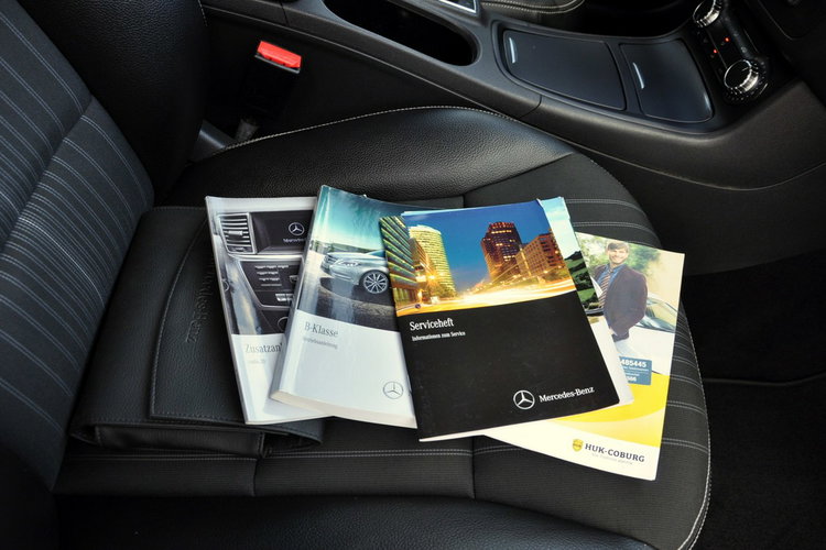 Mercedes B 220 2.2CDI(170KM) Radar Xenon Led Duża Navi Kamera Skóry 2xParkt Alu17"ASO zdjęcie 40