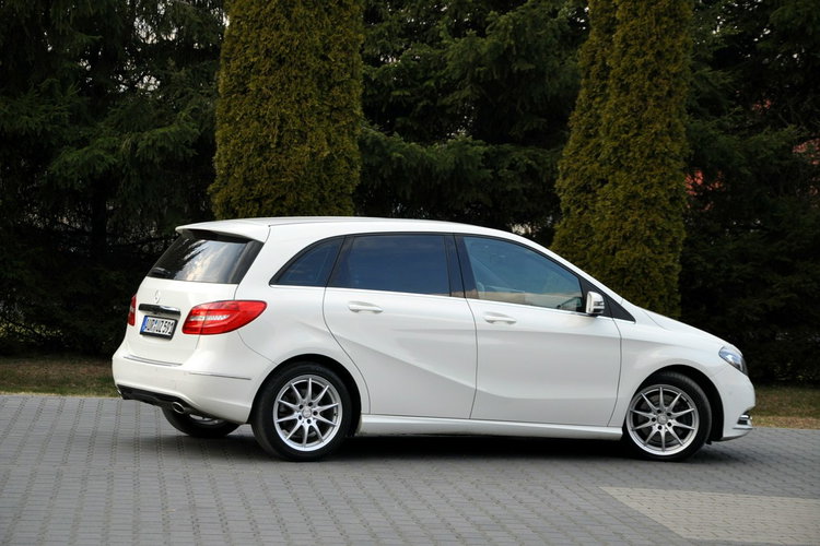 Mercedes B 220 2.2CDI(170KM) Radar Xenon Led Duża Navi Kamera Skóry 2xParkt Alu17"ASO zdjęcie 5