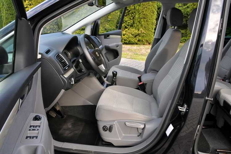 Seat Alhambra 2.0TDI(140KM) Xenon Navi Kamera 7-Foteli El.Fotel Welur Reling Alu17" zdjęcie 24