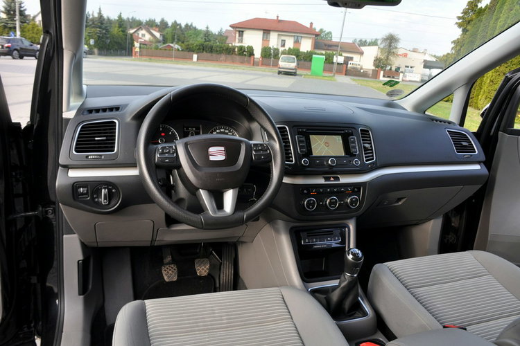 Seat Alhambra 2.0TDI(140KM) Xenon Navi Kamera 7-Foteli El.Fotel Welur Reling Alu17" zdjęcie 32