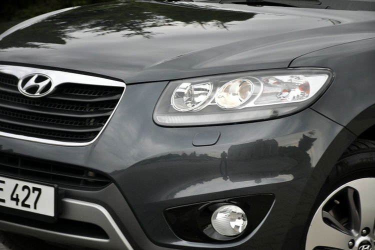 Hyundai Santa Fe 2.2CRDi(197KM) 4WD Xenon Navi Kamera Skóry Grzana Kierownica Alu18"ASO zdjęcie 12