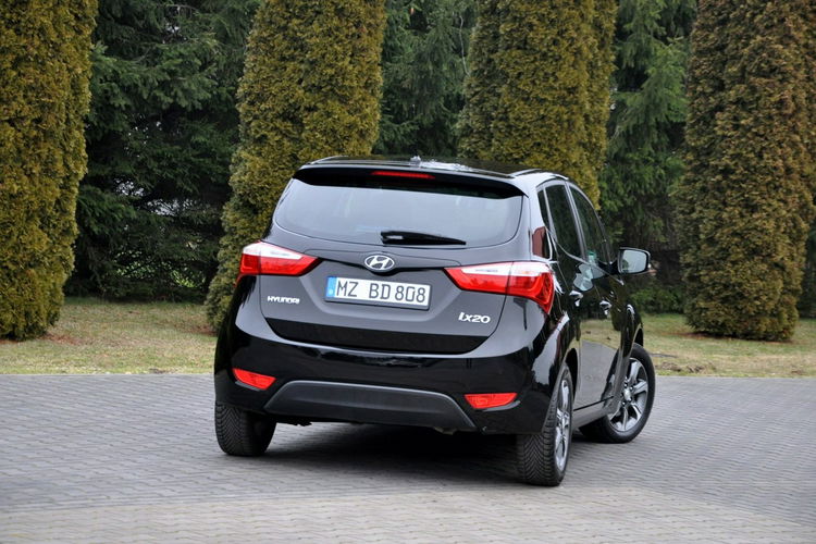 Hyundai ix20 1.4i(90KM) 108tyś.km Klimatronik Parktronik Welur I Wł Alu16"ASO zdjęcie 7
