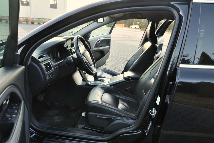 Volvo V70 2.0d(181KM) D4 Lift Led Xenon Navi Skóry Virtual Cokpit Alu17"FUL ASO zdjęcie 21