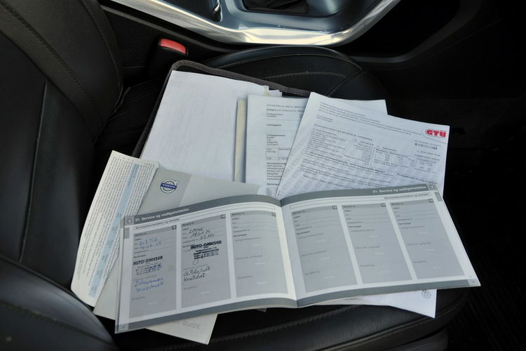 Volvo V70 2.0d(181KM) D4 Lift Led Xenon Navi Skóry Virtual Cokpit Alu17"FUL ASO zdjęcie 40