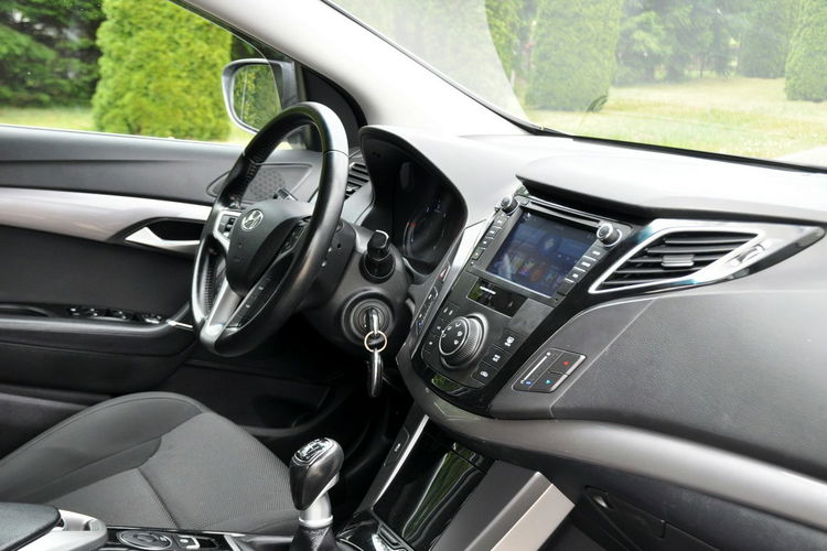Hyundai i40 1.7CRDi(136KM) Led Duża Navi Welur Reling IWłaściciel Alu16"ASO zdjęcie 18