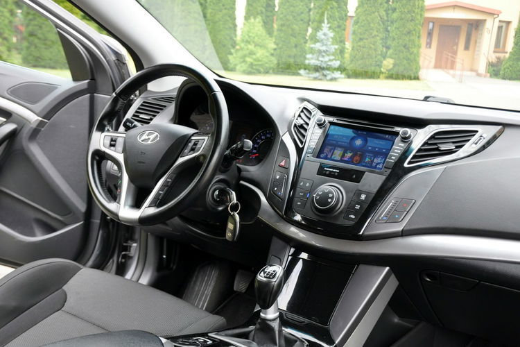 Hyundai i40 1.7CRDi(136KM) Led Duża Navi Welur Reling IWłaściciel Alu16"ASO zdjęcie 25