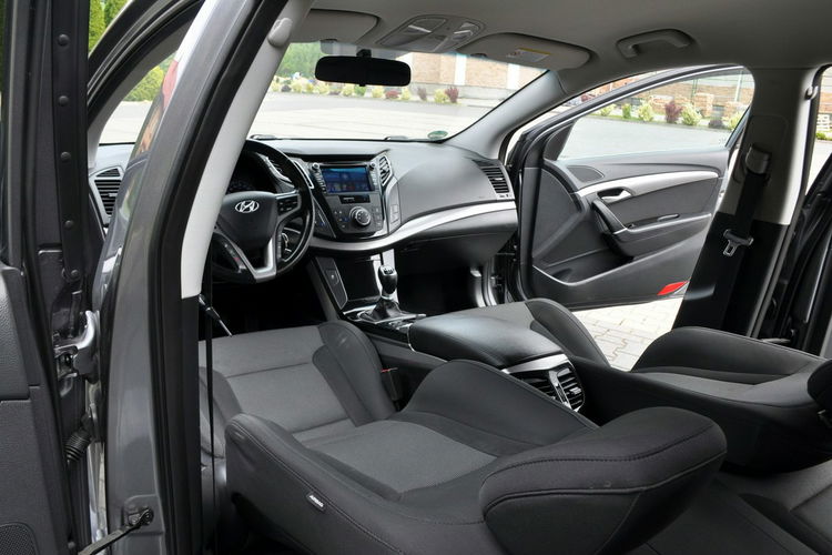 Hyundai i40 1.7CRDi(136KM) Led Duża Navi Welur Reling IWłaściciel Alu16"ASO zdjęcie 27