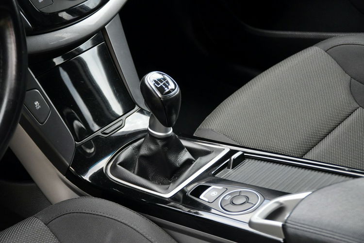 Hyundai i40 1.7CRDi(136KM) Led Duża Navi Welur Reling IWłaściciel Alu16"ASO zdjęcie 33