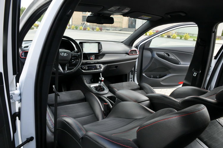 Hyundai i30N 2.0T(275KM) Full Led Navi Kamera Skóry El.Fotele+Pamięć I Wł Alu19"ASO zdjęcie 29
