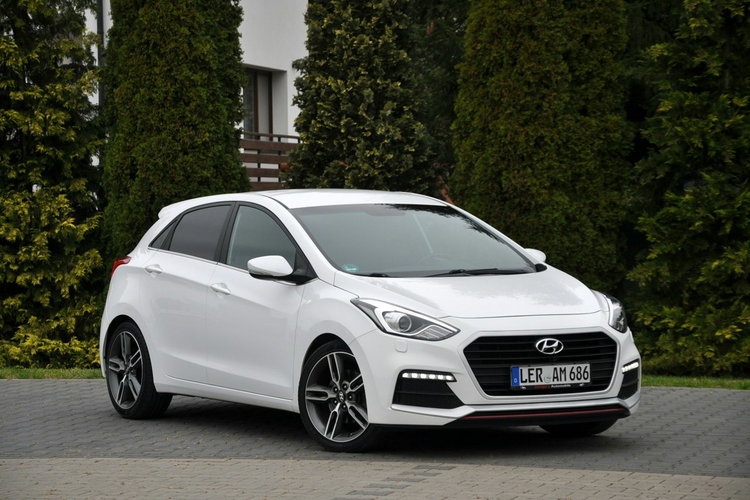 Hyundai i30 1.6Turbo(186KM) Xenon Led Navi Kamera Skóry Grzana Kierow. Alu18"ASO zdjęcie 2