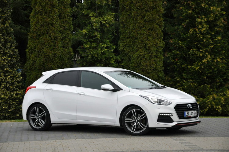 Hyundai i30 1.6Turbo(186KM) Xenon Led Navi Kamera Skóry Grzana Kierow. Alu18"ASO zdjęcie 4
