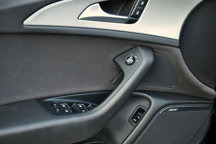 Audi A6 2.0TDI(177KM) Bi-Xenon Led Navi Panorama BOSE Reling Chrom Alu18"ASO zdjęcie 36