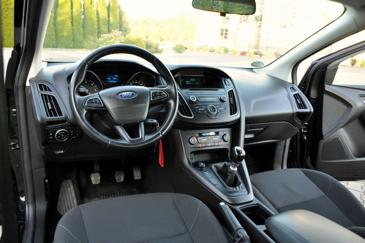 Ford Focus 1.5TDCi(120KM) Lift 123tyś.km Klimatronik Grzane Fotele Welur Alu16" zdjęcie 28