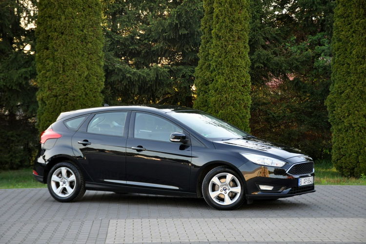 Ford Focus 1.5TDCi(120KM) Lift 123tyś.km Klimatronik Grzane Fotele Welur Alu16" zdjęcie 4