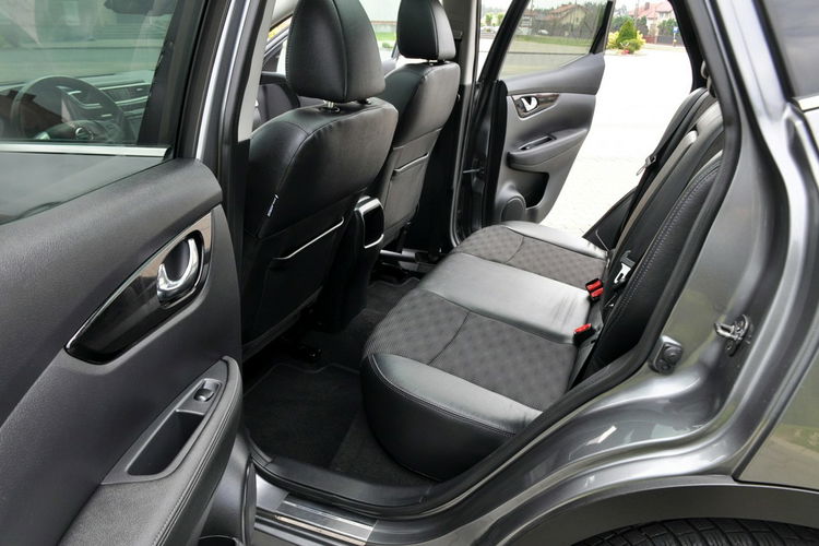 Nissan Qashqai 1.2i(115KM) Radar Full Led Navi Kamera360 Panorama Skóry Alu19"ASO zdjęcie 20