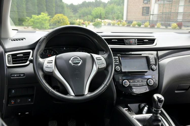 Nissan Qashqai 1.2i(115KM) Radar Full Led Navi Kamera360 Panorama Skóry Alu19"ASO zdjęcie 30