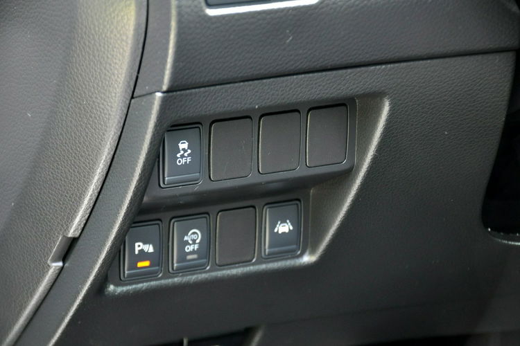 Nissan Qashqai 1.2i(115KM) Radar Full Led Navi Kamera360 Panorama Skóry Alu19"ASO zdjęcie 37