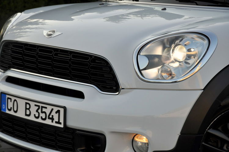 MINI Countryman 2.0d(143KM) Xenon Duża Navi Klimatronik Welur Reling F1 I Wł Alu17"ASO zdjęcie 12