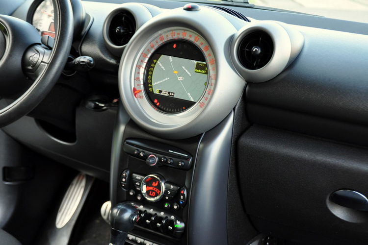 MINI Countryman 2.0d(143KM) Xenon Duża Navi Klimatronik Welur Reling F1 I Wł Alu17"ASO zdjęcie 29