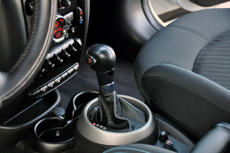 MINI Countryman 2.0d(143KM) Xenon Duża Navi Klimatronik Welur Reling F1 I Wł Alu17"ASO zdjęcie 37