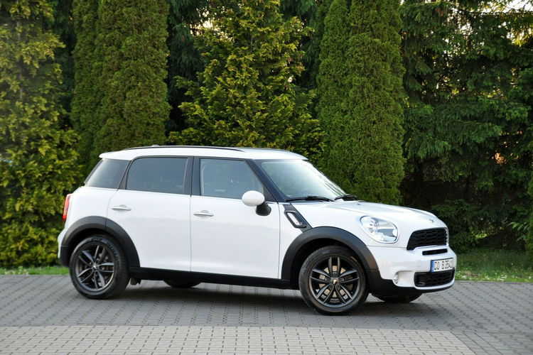 MINI Countryman 2.0d(143KM) Xenon Duża Navi Klimatronik Welur Reling F1 I Wł Alu17"ASO zdjęcie 4