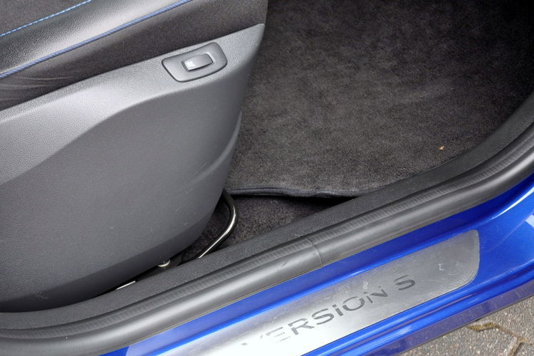 Renault Captur 1.3i(150KM) Lift Ful Led Automat Duża Navi Kamera Skóry I Wł Alu17"ASO zdjęcie 19