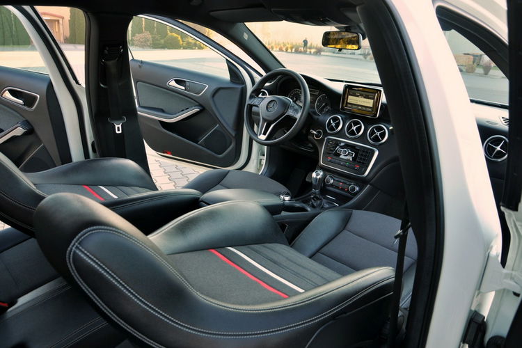 Mercedes A 180 1.5CDI(109KM) Radar Duża Navi Skóry Grzane Fotele I Wł Alu16"ASO zdjęcie 24