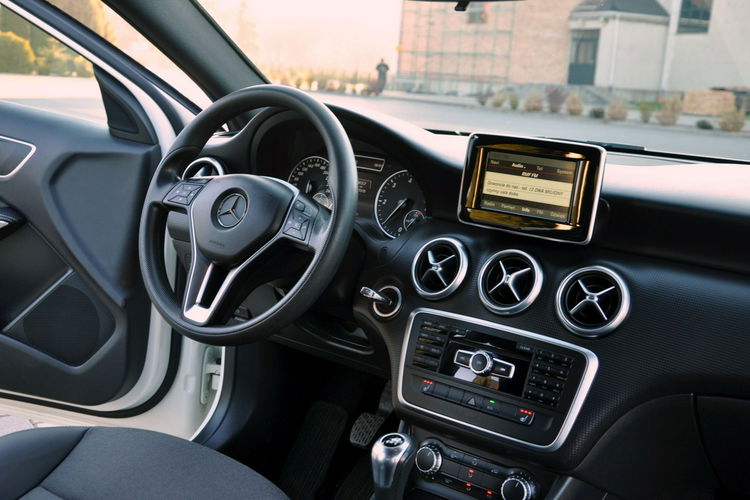 Mercedes A 180 1.5CDI(109KM) Radar Duża Navi Skóry Grzane Fotele I Wł Alu16"ASO zdjęcie 26
