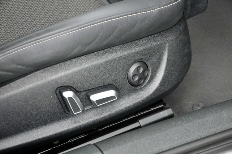 Audi A6 3.0TDI(320KM) 2xS-Line Lift Full Led Navi Kamera El.Fotele F1 Alu20" zdjęcie 19