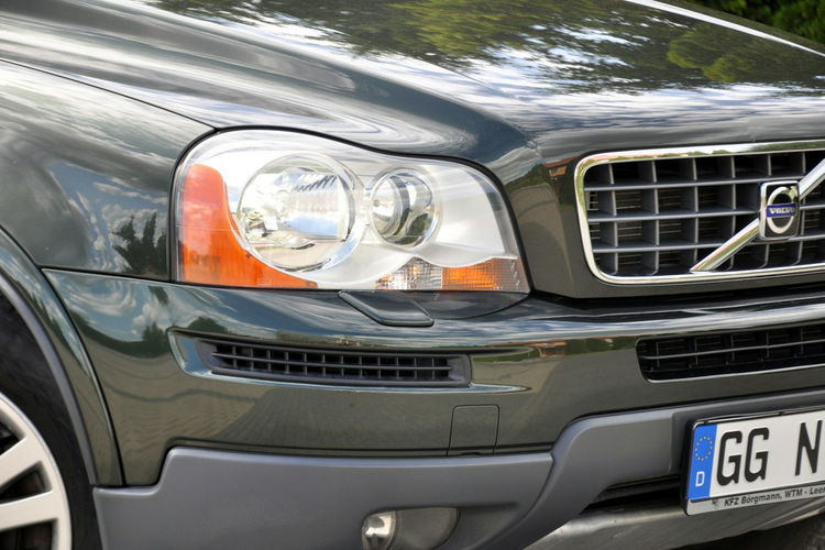 Volvo XC 90 2.4D(185KM) Xenon Navi El.Fotele Skóry 7-Foteli 2xParktr Alu17"FUL ASO zdjęcie 12