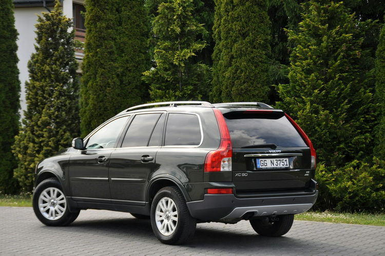Volvo XC 90 2.4D(185KM) Xenon Navi El.Fotele Skóry 7-Foteli 2xParktr Alu17"FUL ASO zdjęcie 13