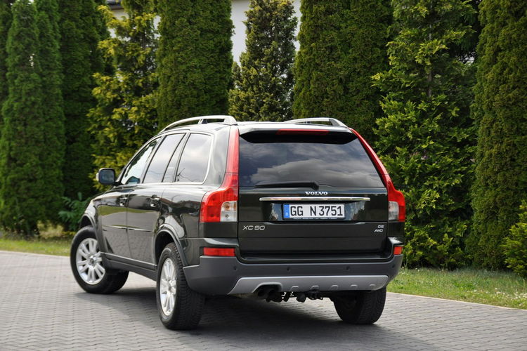 Volvo XC 90 2.4D(185KM) Xenon Navi El.Fotele Skóry 7-Foteli 2xParktr Alu17"FUL ASO zdjęcie 14