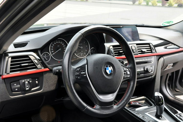 BMW 320 2.0d(184KM) Bi-Xenon Ringi Duża Navi 2xParktr I Wł Welur Alu18"ASO zdjęcie 23