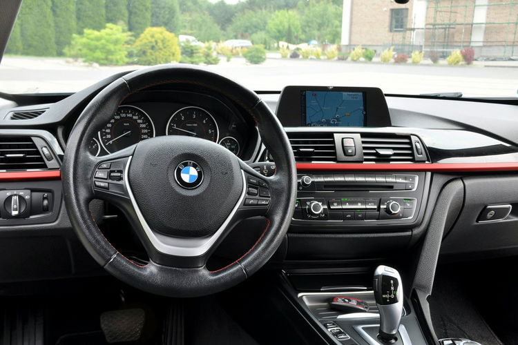 BMW 320 2.0d(184KM) Bi-Xenon Ringi Duża Navi 2xParktr I Wł Welur Alu18"ASO zdjęcie 30