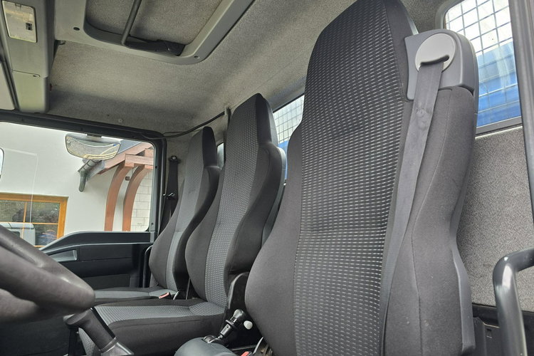 TGL 12.180 MAN TGL 12.180 / Wywrotka 3-stronna / Salon PL I-właściciel zdjęcie 29