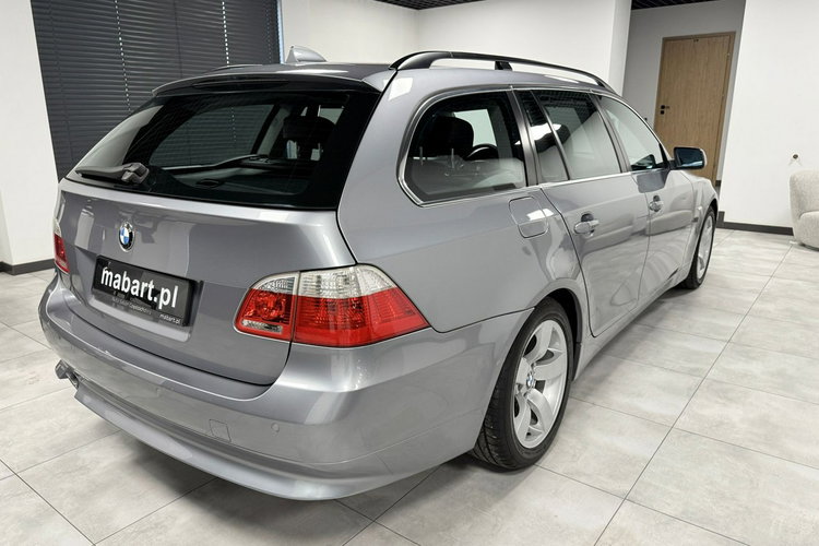 BMW 525 2.5i 192KM Dach panoramiczny Bi-Xenon Automat Pneumatyka zdjęcie 6